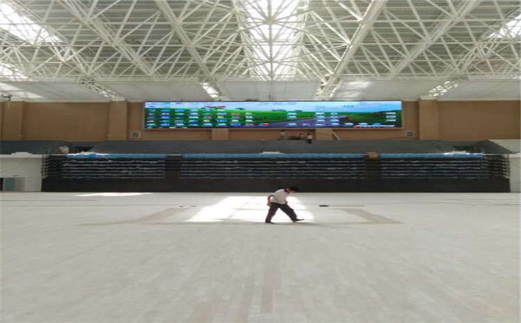 福建柞木運(yùn)動木地板價格及圖片