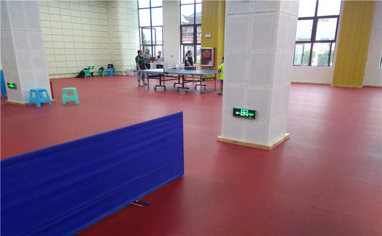 企口舞臺木地板多少錢一平方