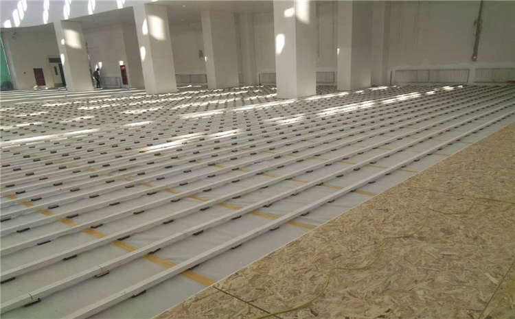 進(jìn)口體育場(chǎng)木地板一般多少錢(qián)