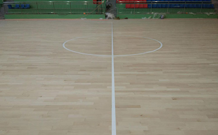 22厚體育館木地板哪個(gè)牌子好?