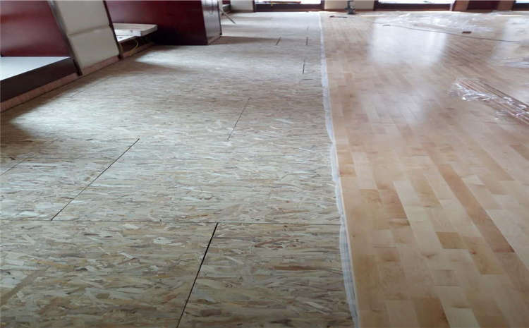 專業(yè)體育場館木地板怎么維修