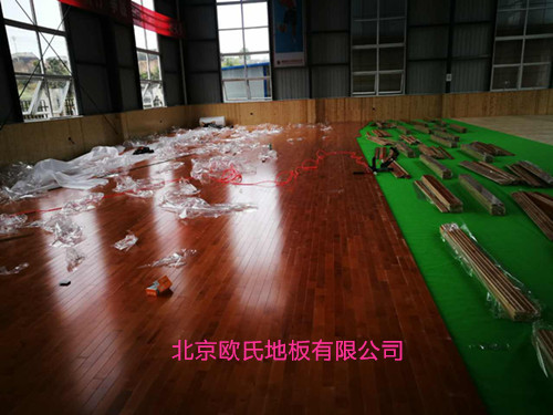 湖北恩施州消防隊體育館木地板案例 湖北恩施州消防隊體育館木地板案例