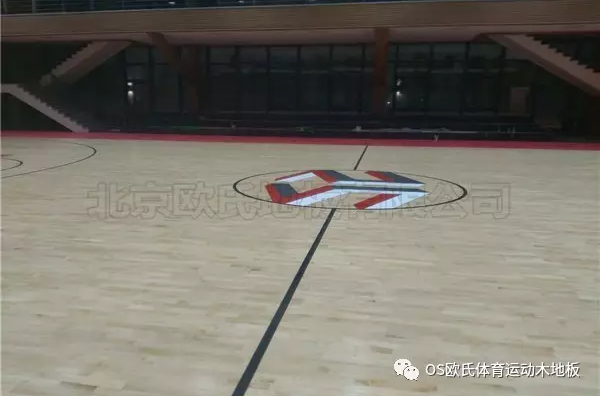 泉州盛榮集團籃球館地板效果圖2 泉州盛榮集團籃球館地板效果圖2