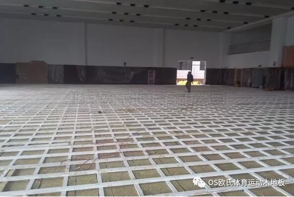 浙江湖州市吳興區吳興實驗中學籃球木地板鋪設工程 浙江湖州市吳興區吳興實驗中學籃球木地板鋪設工程