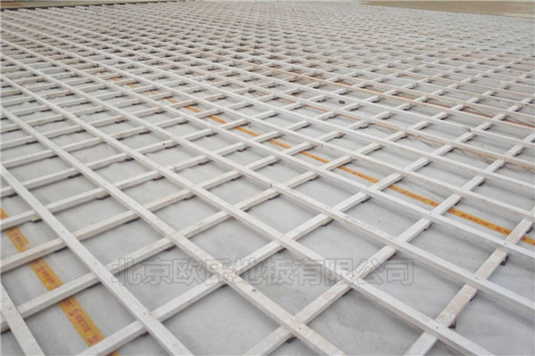 廣東湛江鋼鐵廠籃球館木地板案例 廣東湛江鋼鐵廠籃球館木地板案例