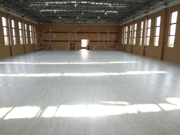 浙江德清縣三合中心學校體藝館木地板案例 浙江德清縣三合中心學校體藝館木地板案例