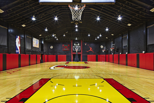 建造一個籃球館的成本是多少錢 建造一個籃球館的成本是多少錢