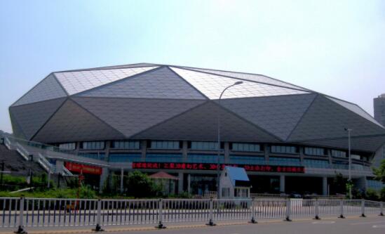 國內10大NBA級別籃球館之十 青島國信鉆石體育館 國內10大NBA級別籃球館之十 青島國信鉆石體育館