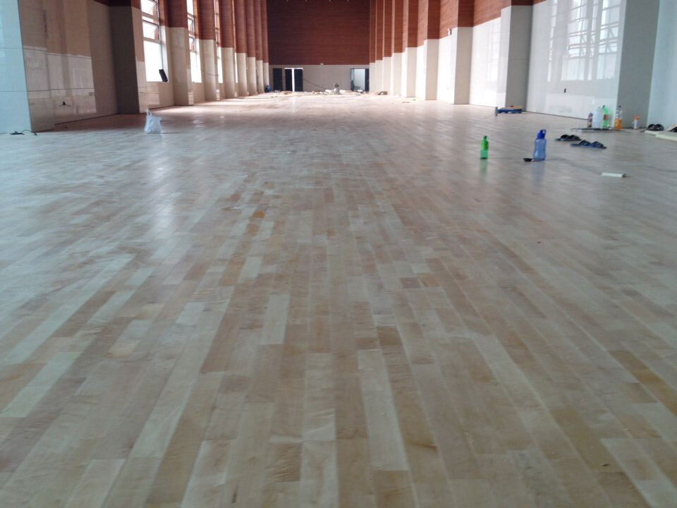 運(yùn)動地板 運(yùn)動地板