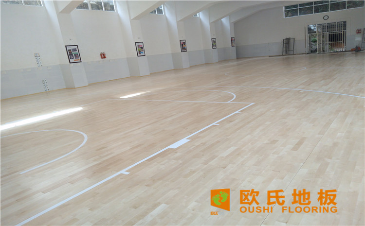 云南省紅河州個舊市綠春小學體育館木地板案例-歐氏運動木地板