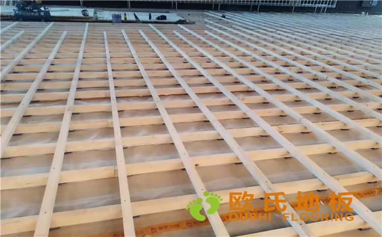 河北廊坊益田同文學(xué)校舞臺木地板-歐氏運動木地板